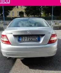 MERCEDES-BENZ C 220 CDI BERLINA CLASSIC XENON CLIMA BI-ZONA OTTIMA - 8