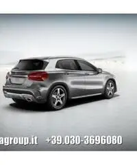 MERCEDES-BENZ GLA 220 d Automatic 4Matic Premium - 4