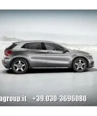 MERCEDES-BENZ GLA 220 d Automatic 4Matic Premium - 3