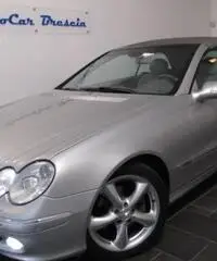 Mercedes CLK Cabrio 320 Cabrio Elegance - PELLE - NAVIGATORE - XENO - SENS.PARCHEGGIO-FULL - 3