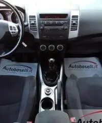 MITSUBISHI OUTLANDER 2.0 DI-D-INVITE FAP - 3