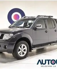 NISSAN Navara 2.5 DCI 4 PORTE DOUBLE CAB 4X4 CRUISE HARD TOP