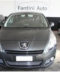 PEUGEOT 5008 2.0 HDi 150CV NAVI. GARANZIA 12 MESI - 2