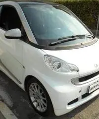 SMART ForTwo 1000 52 kW MHD coupé 'bianca' lim - 4