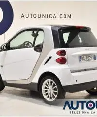 SMART ForTwo 1000 MHD COUPE' PASSION AUT TETTO SOLO 90.000 KM - 2