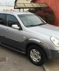 SSANGYONG REXTON 2.7 XDi cat Plus 1