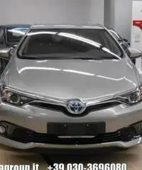 TOYOTA Auris 1.8 Hybrid Active MY15 TSS MY15 - 2