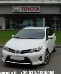 TOYOTA Auris Touring Sports 1.8 Hybrid Active Plus