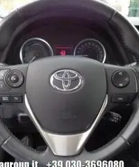 TOYOTA Auris Touring Sports 1.8 Hybrid Active Plus - 7