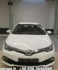 TOYOTA Auris Touring Sports 1.8 Hybrid Active TSS MY16 - 2