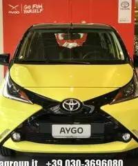 TOYOTA Aygo 1.0 VVT-i 69 CV 5 porte MT x-cite - OMAGGIO NAVI - 4