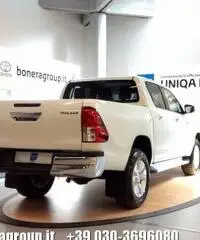 TOYOTA Hilux 2.4 D-4D 2WD Double Cab Lounge MY16 - 4