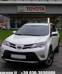 TOYOTA RAV 4 RAV4 2.2 D-CAT A/T 4WD Style