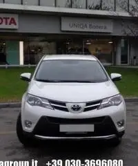 TOYOTA RAV 4 RAV4 2.2 D-CAT A/T 4WD Style - 2