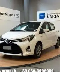 TOYOTA Yaris 1.5 Hybrid 5 porte Active