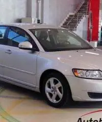 VOLVO V50 1.6 KINETIC - 9