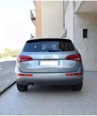 AUDI Q5 2.0 TDI 170 CV quattro S tronic NAVI DVD SENSORI - 4