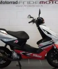 YAMAHA Aerox 50 .