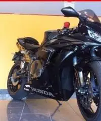 HONDA CBR 1000 RR Fireblade NERO - 11072 - 2