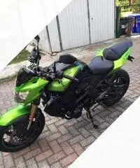 Kawasaki Z 750 R - 2011