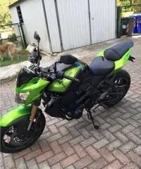 KAWASAKI Z 750R