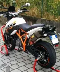 KTM 990 Supermoto R - 2