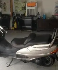 SUZUKI AN Burgman Scooter cc 250 - 3