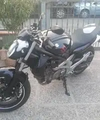 vendo suzuki gladius - 4