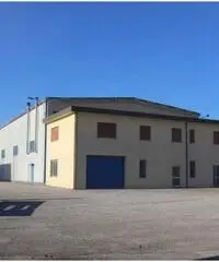 Capannone industriale Anagni 1800 metri lavorativi coperti,