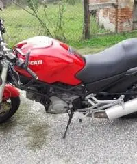 DUCATI Monster 620 . - 3