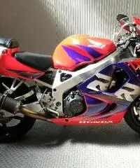 HONDA CBR 900 RR Fireblade Sc50