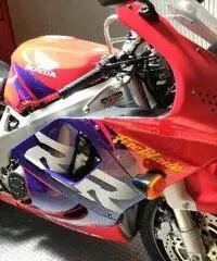 HONDA CBR 900 RR Fireblade Sc50 - 5