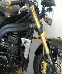 TRIUMPH Speed Triple 1050 Export price www.actionbike.it - 2