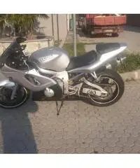 Yamaha R6