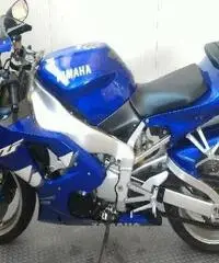 YAMAHA YZF R1 Export price www.actionbike.it - 4