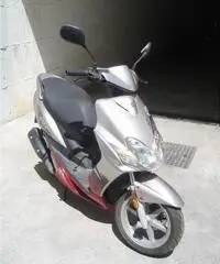 Scooter yamaha - 5