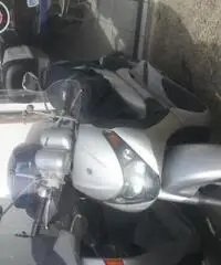 PIAGGIO Beverly Scooter cc 200