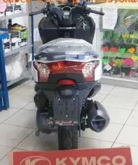 KYMCO Downtown 300i ABS SCONTO €. 700 KM ZERO NUOVO di fabbrica - 2