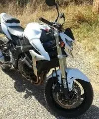 SUZUKI GSR tipo veicolo Naked cc 749