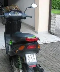 PIAGGIO Zip 50 Scooter cc 50 - 2