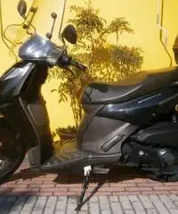 Aprilia Sportcity 200 blu