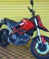 DUCATI Hypermotard 796 2011 - 2