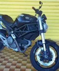 DUCATI Monster 696 PLUS 2009 - 2