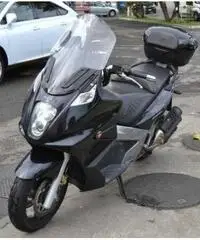 GILERA GP 800 Mag.2oo9 Euro3 Accessoriato €. 2.900