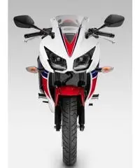 HONDA CBR 300 R ABS - 4