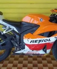 HONDA CBR 600 RR 2009