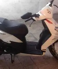 APRILIA SPORTCITY ONE STREET