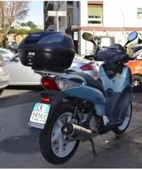 HONDA SH 150 i D/T Apr.2oo5 €. 1.000 - 6