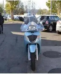 HONDA SH 150 i D/T Apr.2oo5 €. 1.000 - 8
