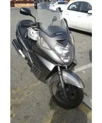 HONDA SILVER WING VENDO O PERMUTO INFERIORE